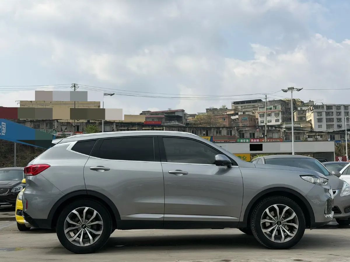 2020 WEY VV6 2.0T 227HP L4 7DCT,autocango,china used car exporter,china ev exporter,chinese used car exporter,chinese used ev exporter