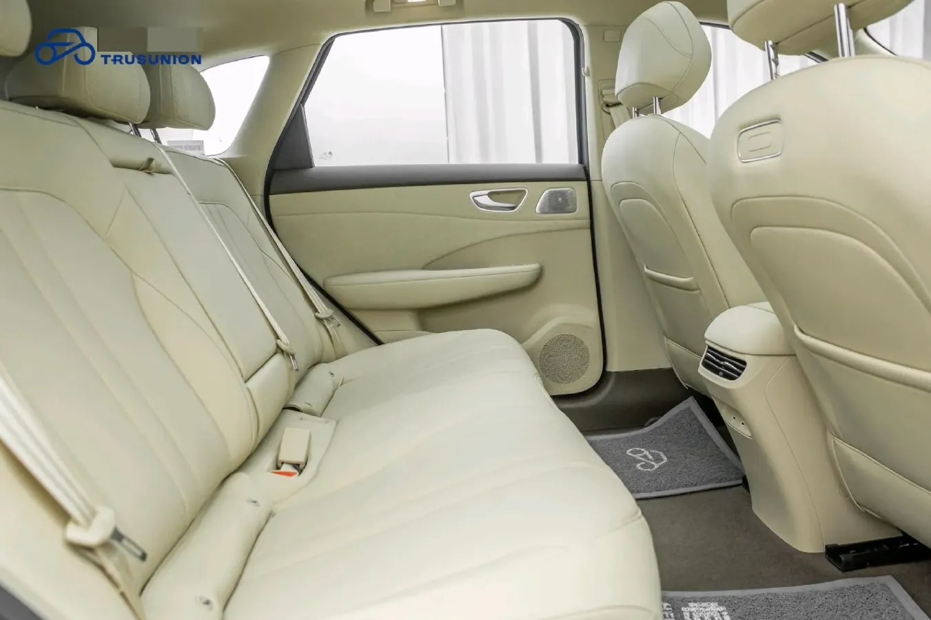 2025 HIMA Shangjie H5 REEV 98HP REEV,autocango,china used car exporter,china ev exporter,chinese used car exporter,chinese used ev exporter