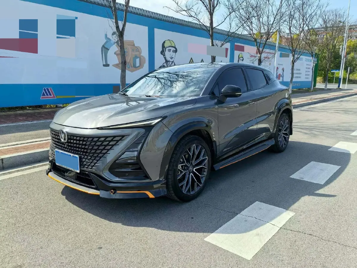 2022 ChangAn UNI-T 1.5T 188HP L4 7DCT,autocango,china used car exporter,china ev exporter,chinese used car exporter,chinese used ev exporter