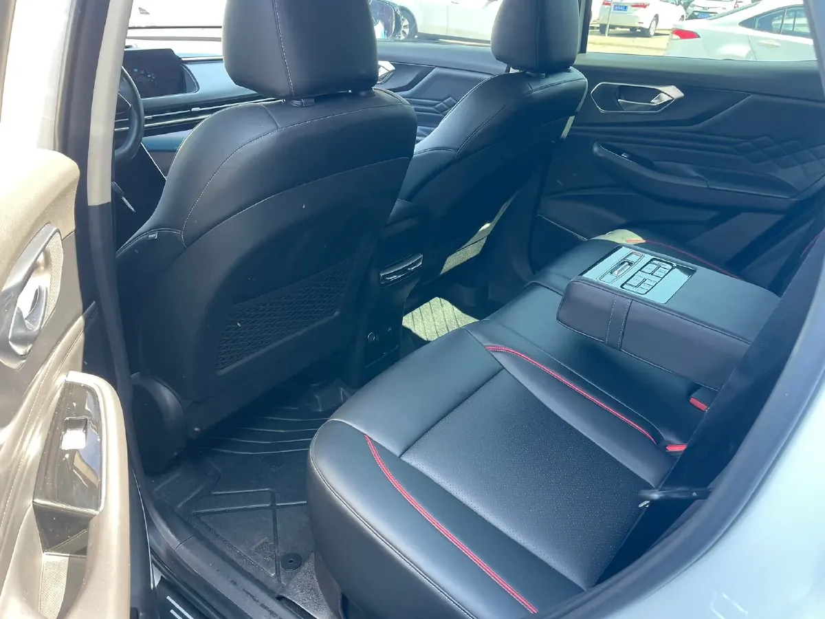 2023 BeiJing Auto X7 1.5T 188HP L4 7DCT,autocango,china used car exporter,china ev exporter,chinese used car exporter,chinese used ev exporter