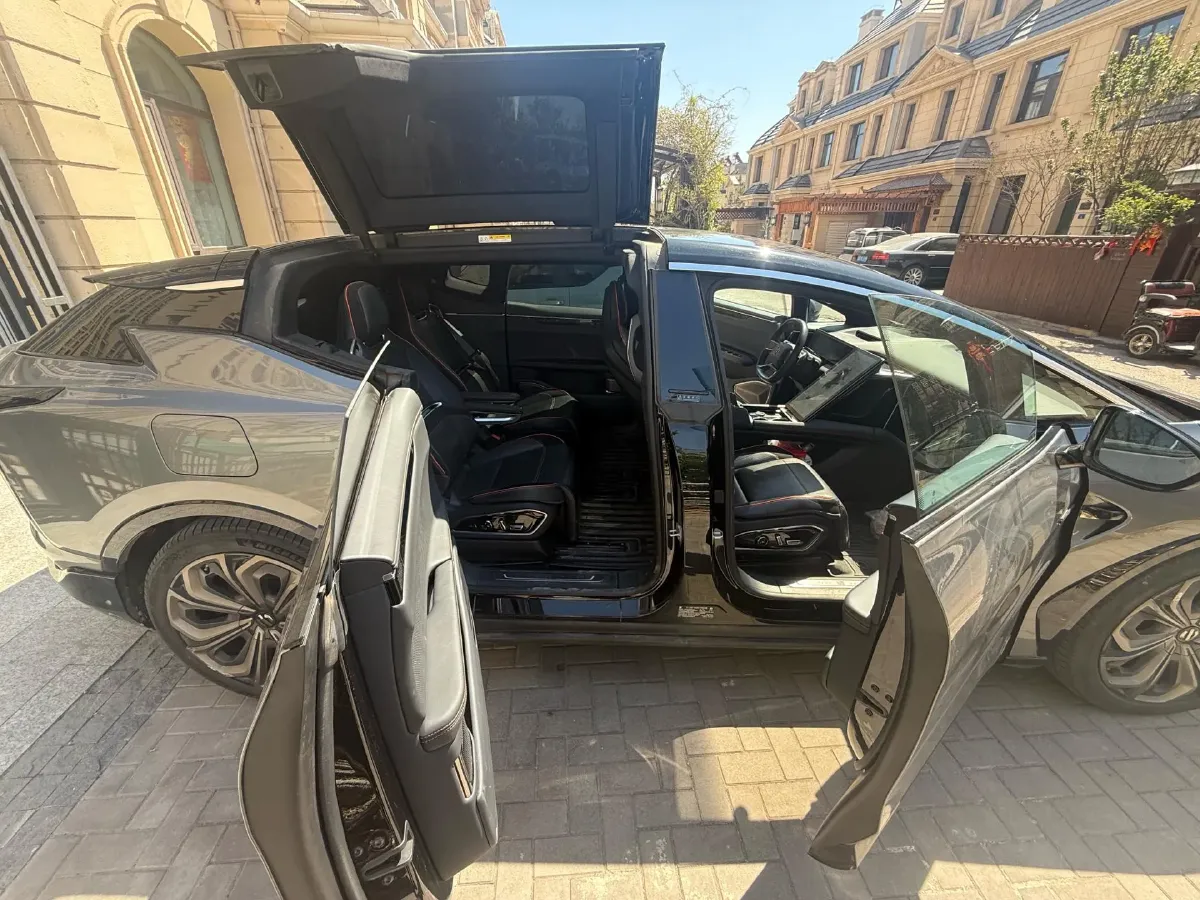 2021 HiPhi X BEV 97KWH,autocango,china used car exporter,china ev exporter,chinese used car exporter,chinese used ev exporter