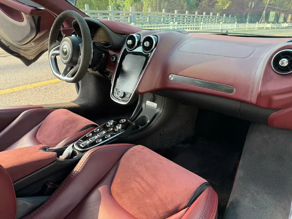 2019 Lorinser MAYBACH S Class 3.0T 367HP V6 9AT,autocango,china used car exporter,china ev exporter,chinese used car exporter,chinese used ev exporter