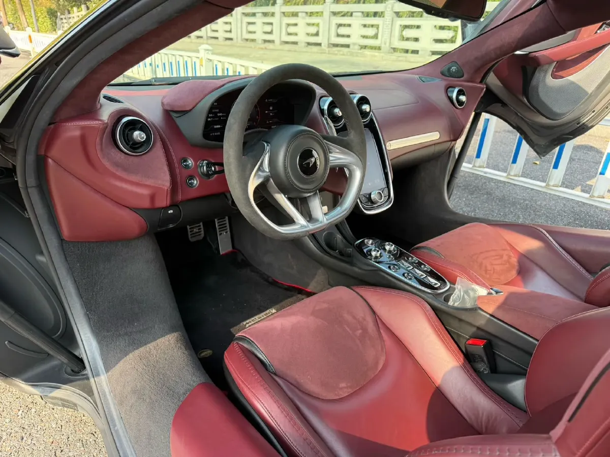 2019 Lorinser MAYBACH S Class 3.0T 367HP V6 9AT,autocango,china used car exporter,china ev exporter,chinese used car exporter,chinese used ev exporter