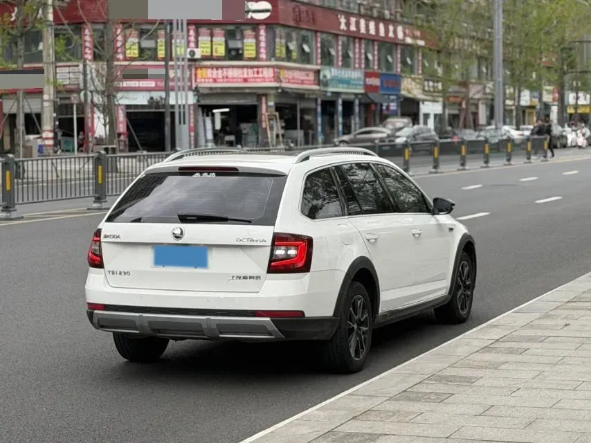 2018 Skoda Octavia 1.2T 116HP L4 7DCT,autocango,china used car exporter,china ev exporter,chinese used car exporter,chinese used ev exporter