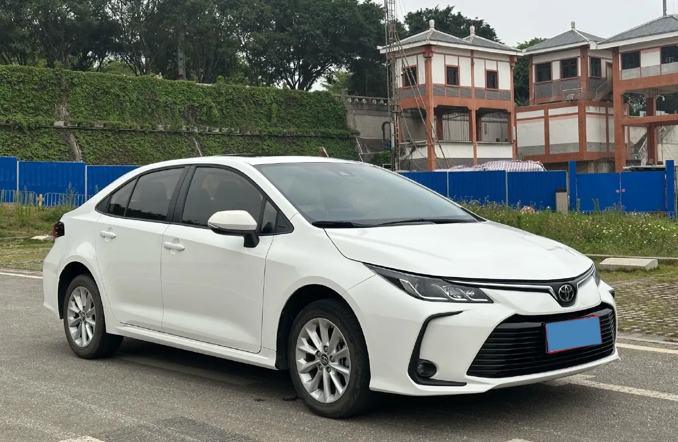 2023 Toyota Corolla 1.2T 116HP L4 CVT,autocango,china used car exporter,china ev exporter,chinese used car exporter,chinese used ev exporter