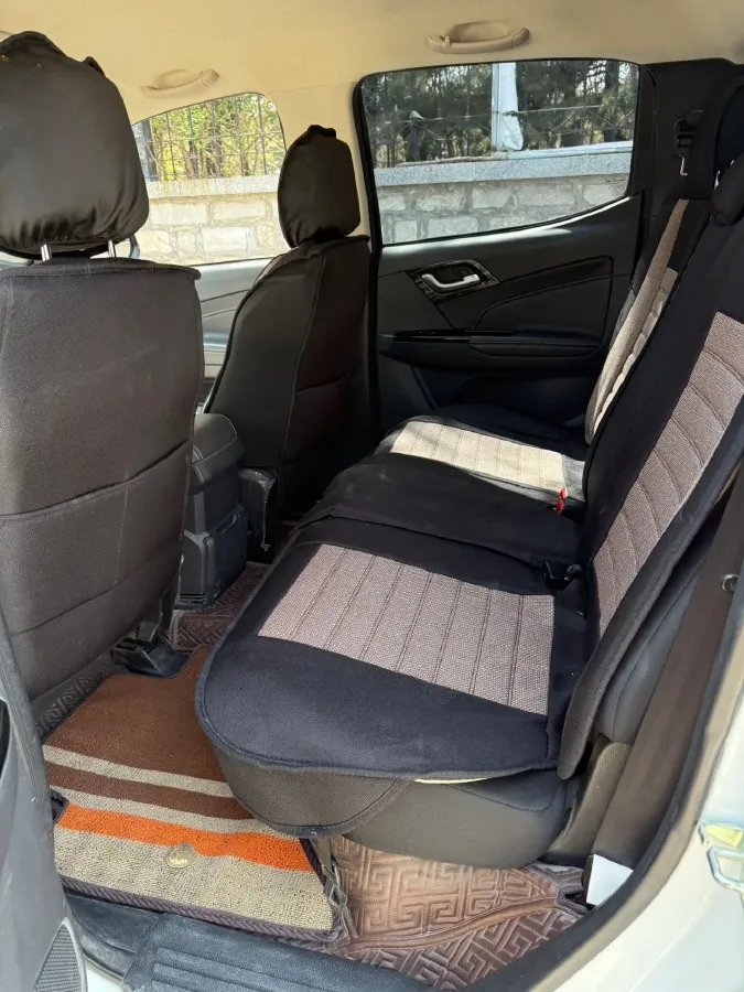 2020 Isuzu LingTuo 2.5T 150HP L4 6AT,autocango,china used car exporter,china ev exporter,chinese used car exporter,chinese used ev exporter