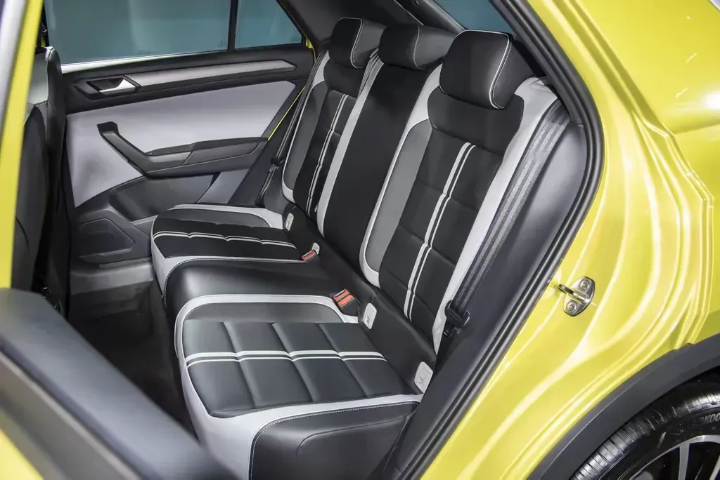 2023 Volkswagen T-Roc 1.5T 160HP L4 7DCT,autocango,china used car exporter,china ev exporter,chinese used car exporter,chinese used ev exporter