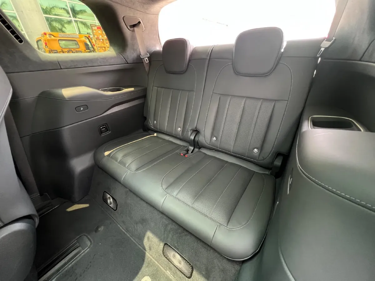 2024 NIO ES8 BEV 75KWH,autocango,china used car exporter,china ev exporter,chinese used car exporter,chinese used ev exporter