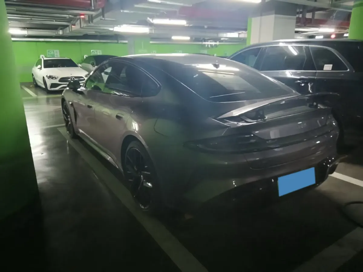 2024 MI SU7 BEV 101KWH,autocango,china used car exporter,china ev exporter,chinese used car exporter,chinese used ev exporter