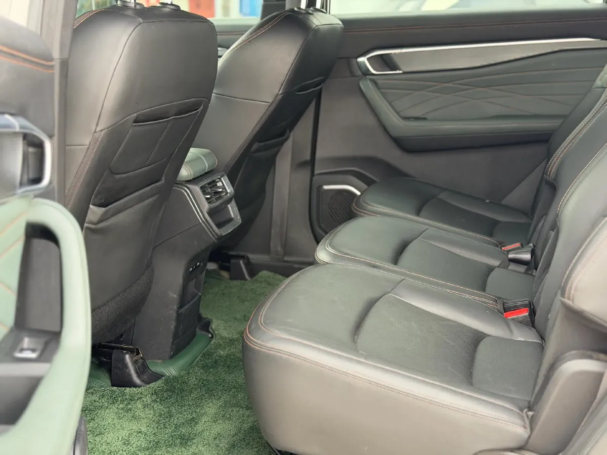 2024 Geely Okavango L 2.0T 218HP L4 7DCT,autocango,china used car exporter,china ev exporter,chinese used car exporter,chinese used ev exporter