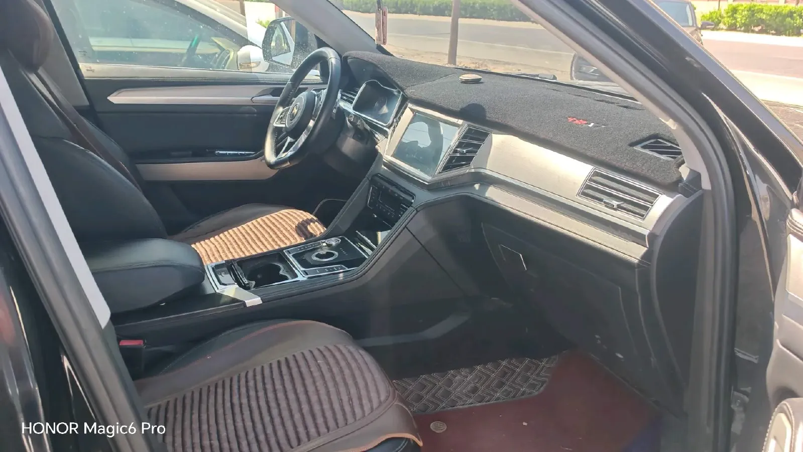 2018 Zotye Damy X7 2.0T 190HP L4 8AT,autocango,china used car exporter,china ev exporter,chinese used car exporter,chinese used ev exporter