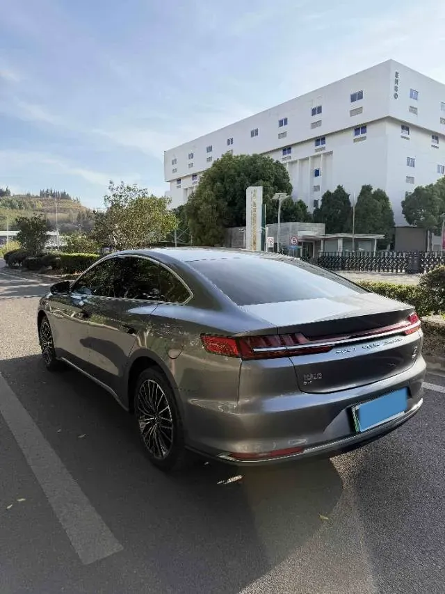 2020 WEY VV7 2.0T 227HP L4 7DCT PHEV,autocango,china used car exporter,china ev exporter,chinese used car exporter,chinese used ev exporter