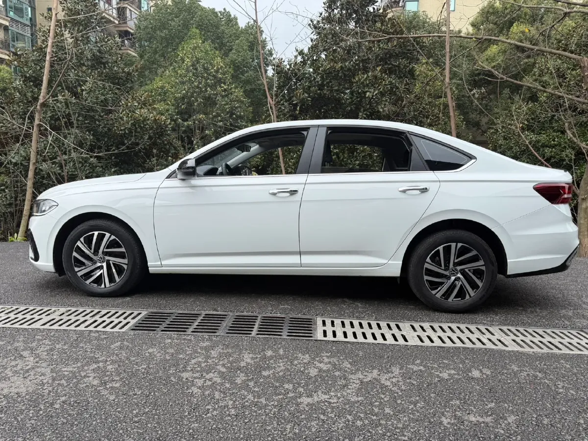 2023 Volkswagen Lavida 1.4T 150HP L4 7DCT,autocango,china used car exporter,china ev exporter,chinese used car exporter,chinese used ev exporter