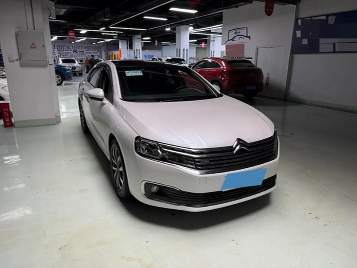 2021 Citroen C6 1.8T 211HP L4 8AT,autocango,china used car exporter,china ev exporter,chinese used car exporter,chinese used ev exporter