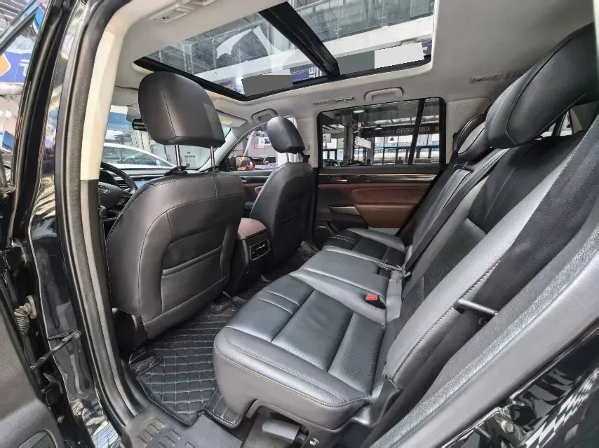 2017 GAC Trumpchi GS8 2.0T 201HP L4 6AT,autocango,china used car exporter,china ev exporter,chinese used car exporter,chinese used ev exporter