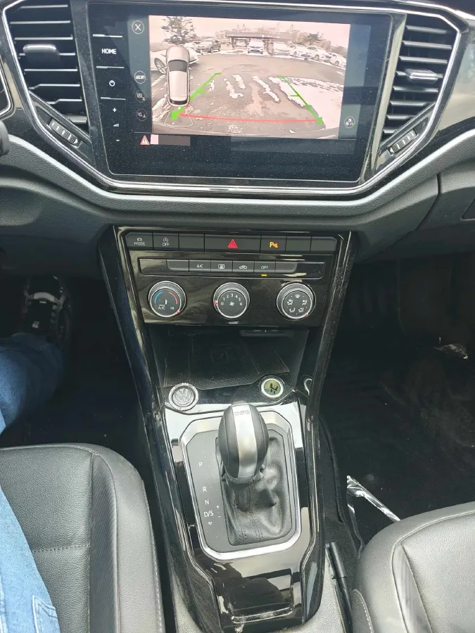 2022 Volkswagen T-Roc 1.4T 150HP L4 7DCT,autocango,china used car exporter,china ev exporter,chinese used car exporter,chinese used ev exporter