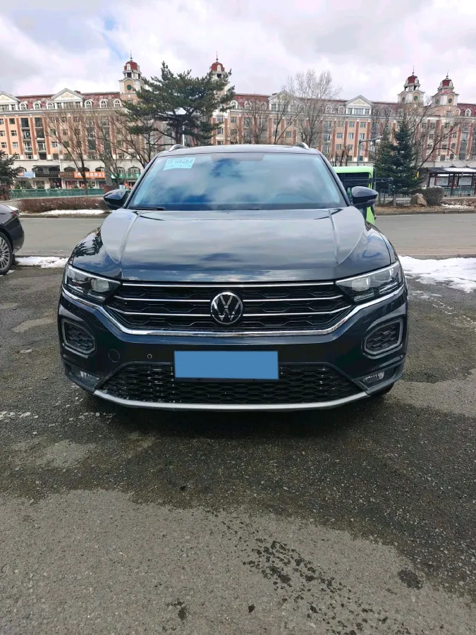 2022 Volkswagen T-Roc 1.4T 150HP L4 7DCT,autocango,china used car exporter,china ev exporter,chinese used car exporter,chinese used ev exporter