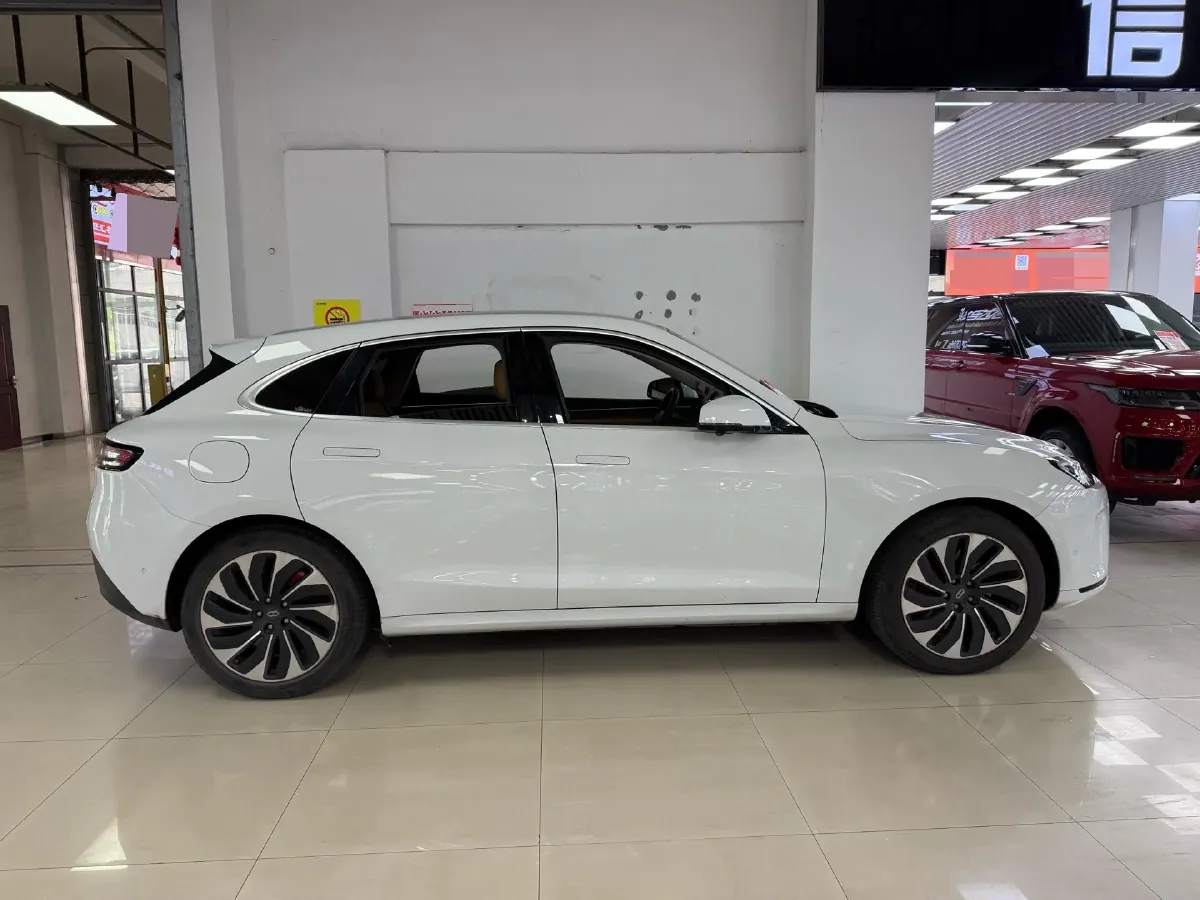 2022 Infiniti Q50L 2.0T 211HP L4 7AT,autocango,china used car exporter,china ev exporter,chinese used car exporter,chinese used ev exporter