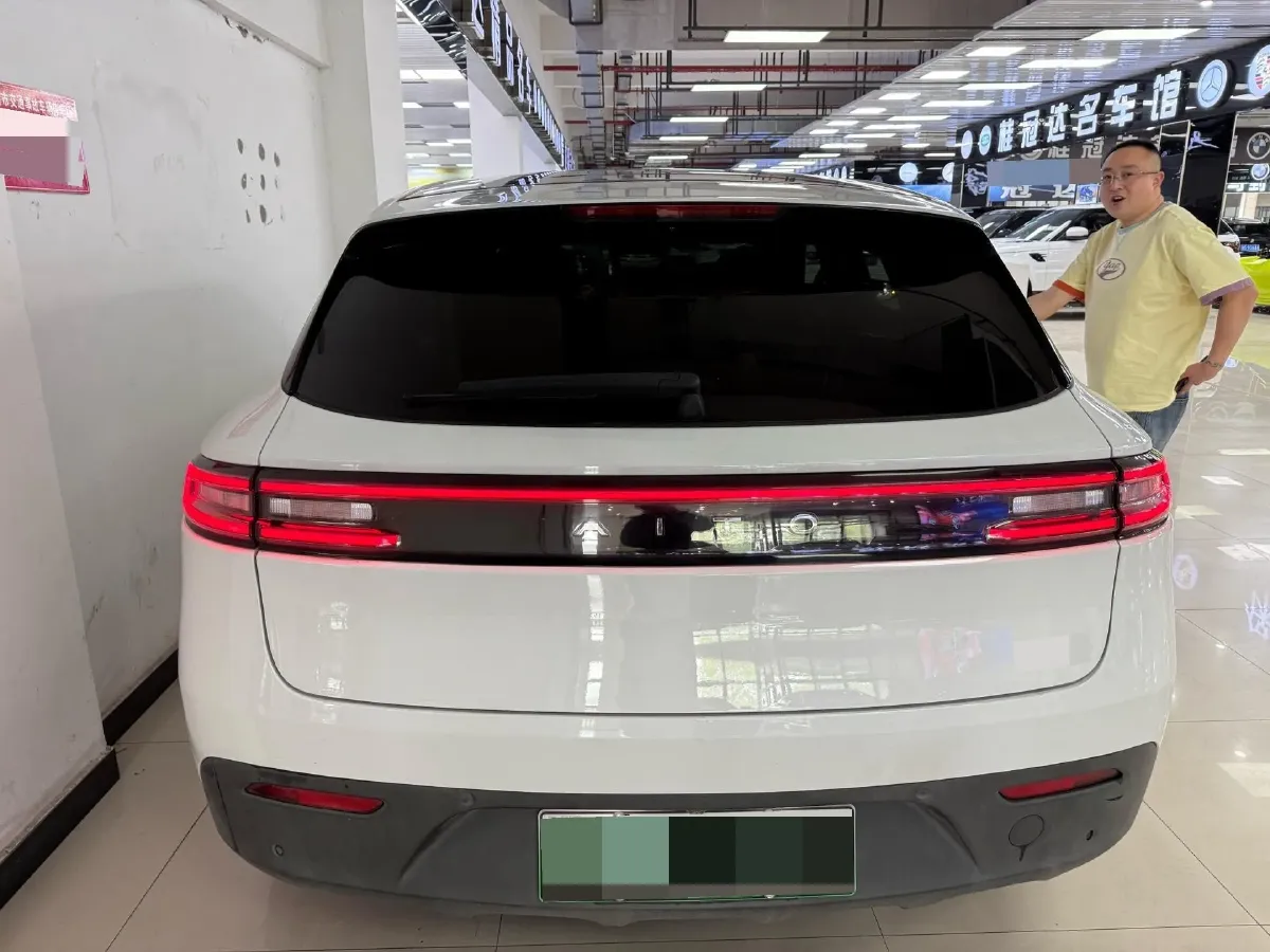 2022 Infiniti Q50L 2.0T 211HP L4 7AT,autocango,china used car exporter,china ev exporter,chinese used car exporter,chinese used ev exporter