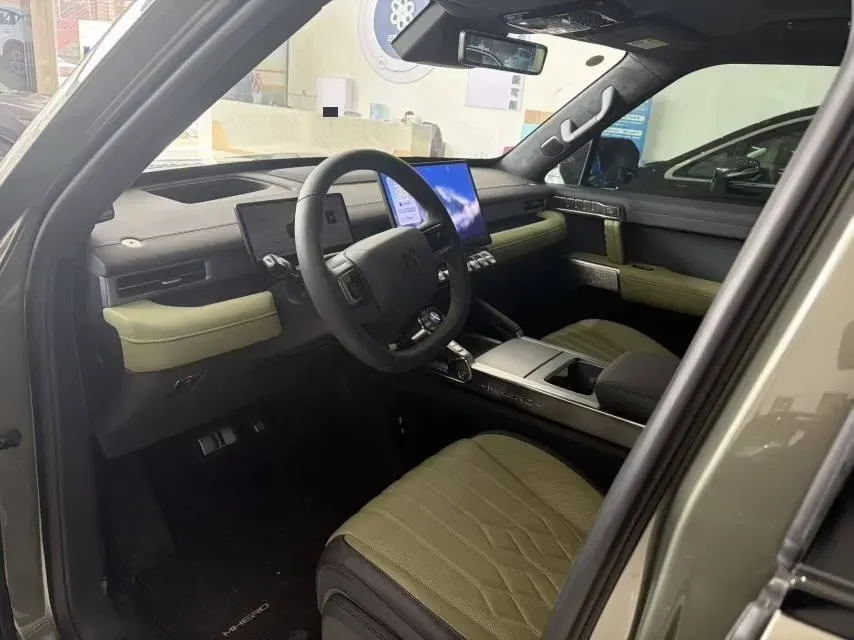 2025 BMW 3 Series 2.0T 245HP L4 8AT,autocango,china used car exporter,china ev exporter,chinese used car exporter,chinese used ev exporter