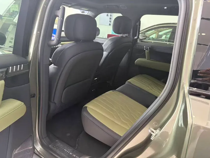 2025 BMW 3 Series 2.0T 245HP L4 8AT,autocango,china used car exporter,china ev exporter,chinese used car exporter,chinese used ev exporter