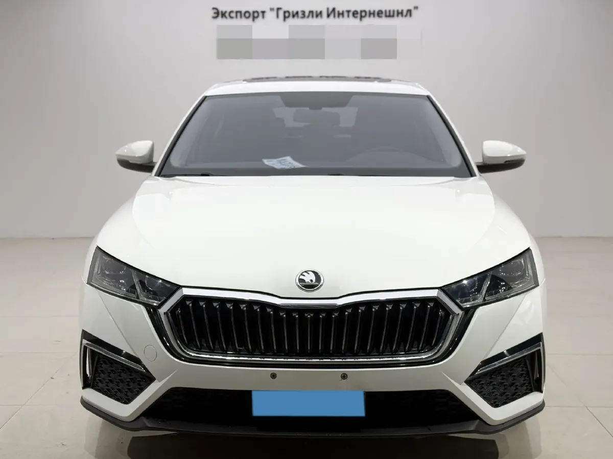 2022 Skoda Octavia 1.4T 150HP L4 7DCT,autocango,china used car exporter,china ev exporter,chinese used car exporter,chinese used ev exporter