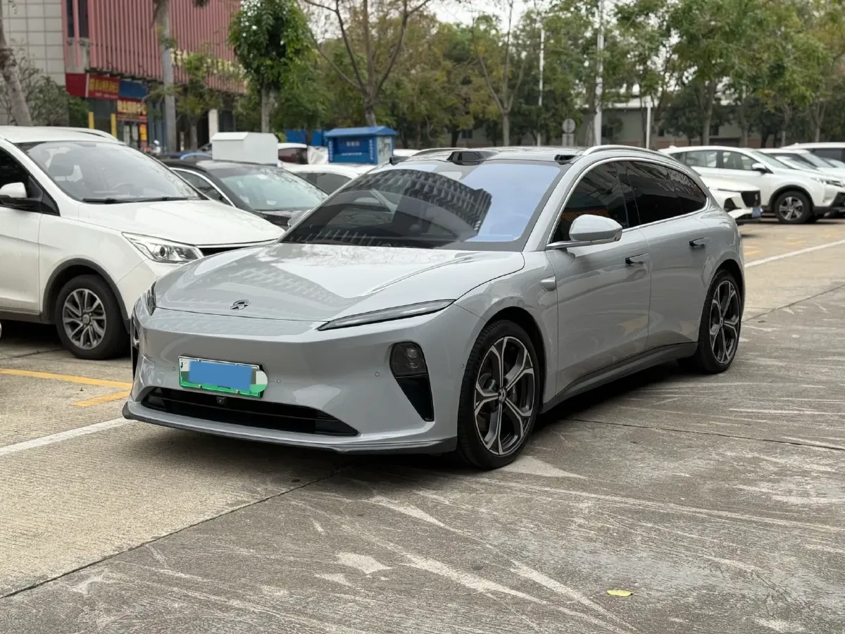 2023 NIO ET5T BEV 75KWH,autocango,china used car exporter,china ev exporter,chinese used car exporter,chinese used ev exporter