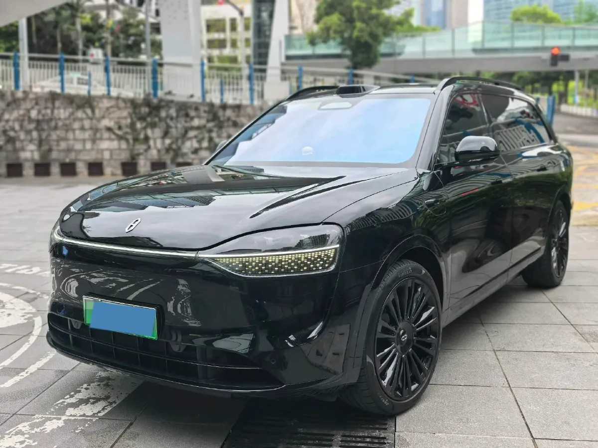 2024 AITO AITO M9 1.5T 152HP L4 REEV 42KWH,autocango,china used car exporter,china ev exporter,chinese used car exporter,chinese used ev exporter