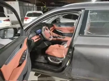 2026 ChangAn CS75 Plus 1.5T 192HP L4 8AT,autocango,china used car exporter,china ev exporter,chinese used car exporter,chinese used ev exporter