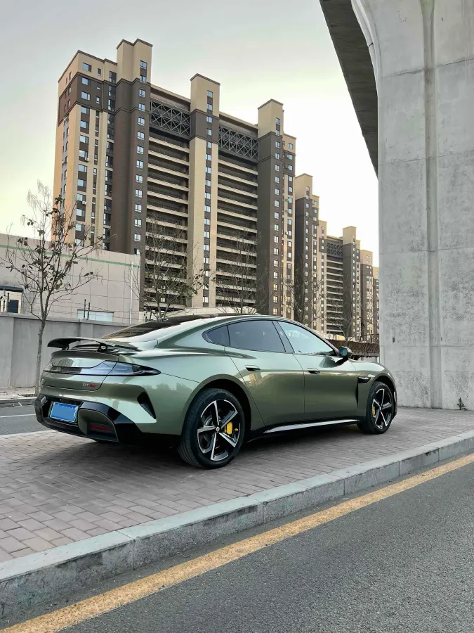 2024 MI SU7 BEV 101KWH,autocango,china used car exporter,china ev exporter,chinese used car exporter,chinese used ev exporter