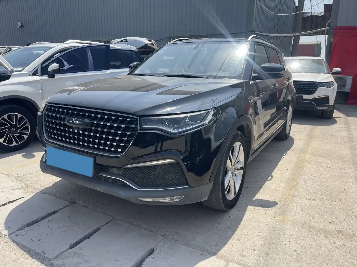 2017 Zotye T700 1.8T 177HP L4 6DCT,autocango,china used car exporter,china ev exporter,chinese used car exporter,chinese used ev exporter