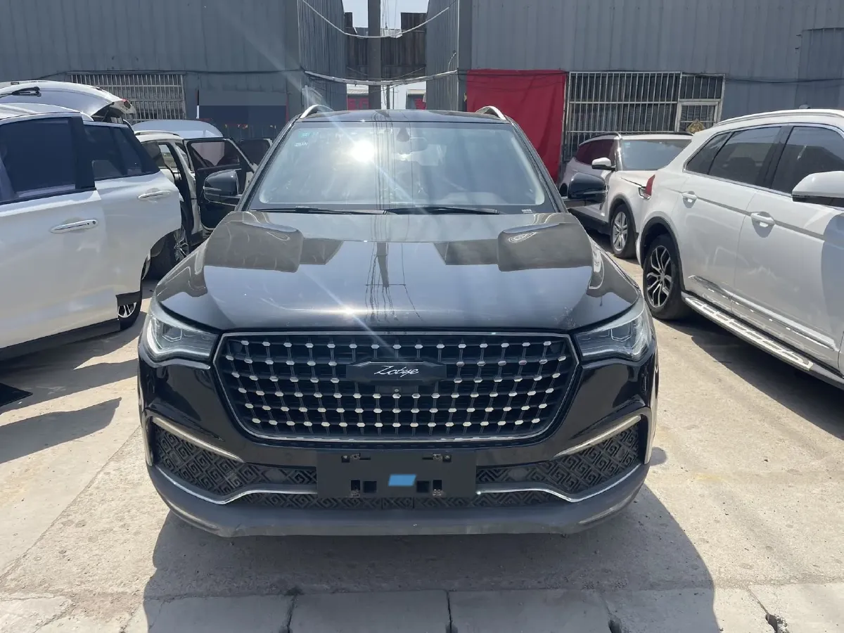 2017 Zotye T700 1.8T 177HP L4 6DCT,autocango,china used car exporter,china ev exporter,chinese used car exporter,chinese used ev exporter