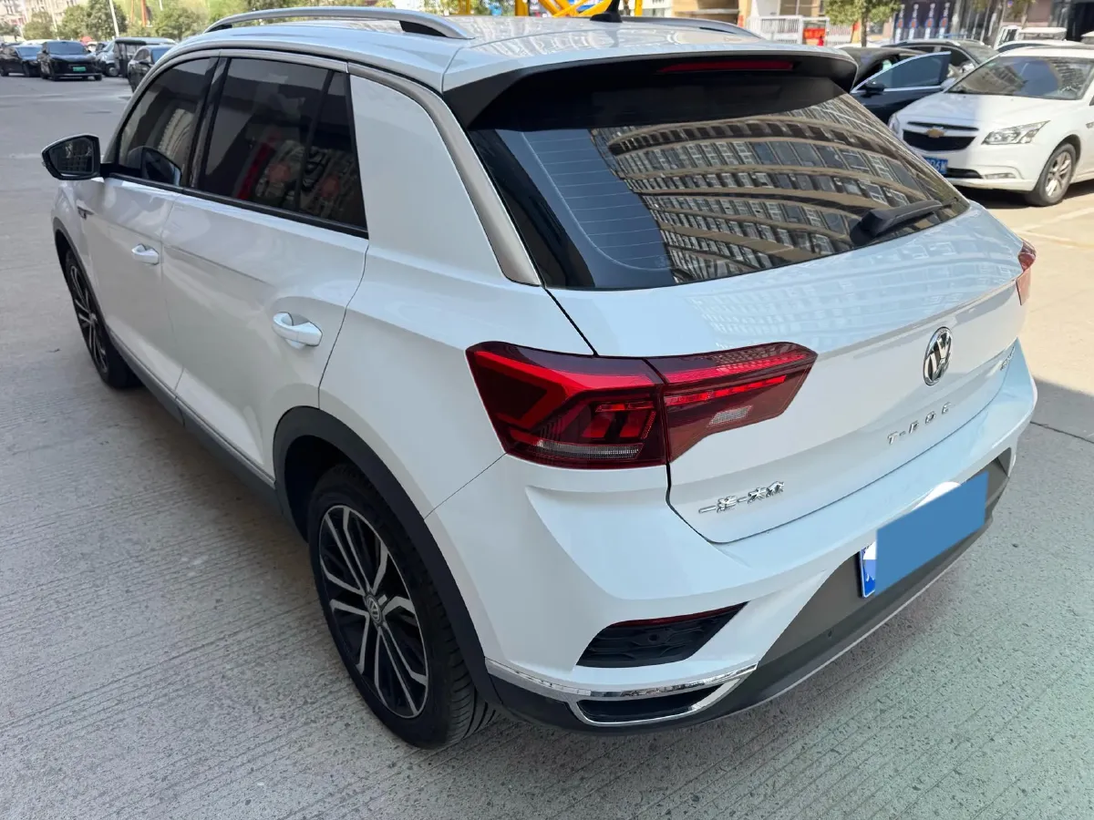 2020 Volkswagen T-Roc 1.4T 150HP L4 7DCT,autocango,china used car exporter,china ev exporter,chinese used car exporter,chinese used ev exporter