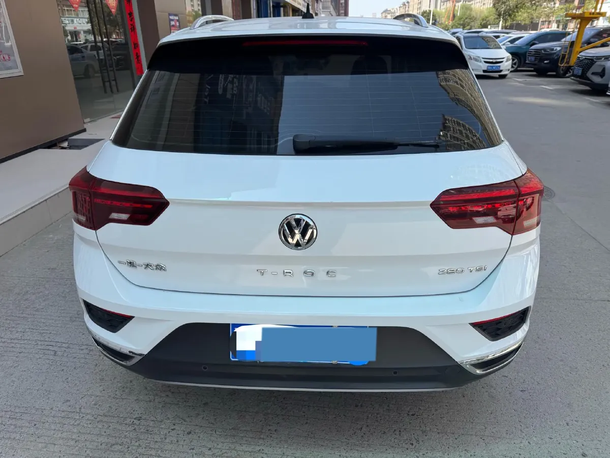2020 Volkswagen T-Roc 1.4T 150HP L4 7DCT,autocango,china used car exporter,china ev exporter,chinese used car exporter,chinese used ev exporter