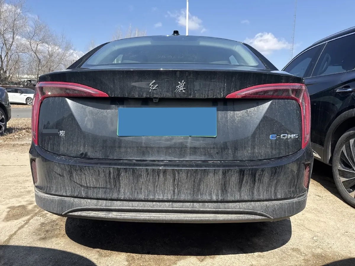 2024 HongQi E-QM5 BEV 60KWH,autocango,china used car exporter,china ev exporter,chinese used car exporter,chinese used ev exporter