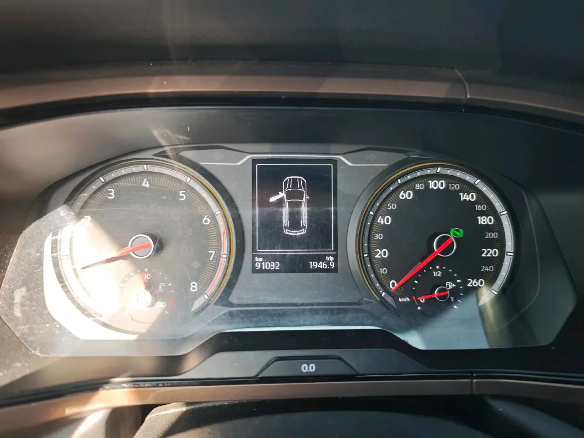 2019 MINI MINI 1.5T 102HP L3 7DCT,autocango,china used car exporter,china ev exporter,chinese used car exporter,chinese used ev exporter