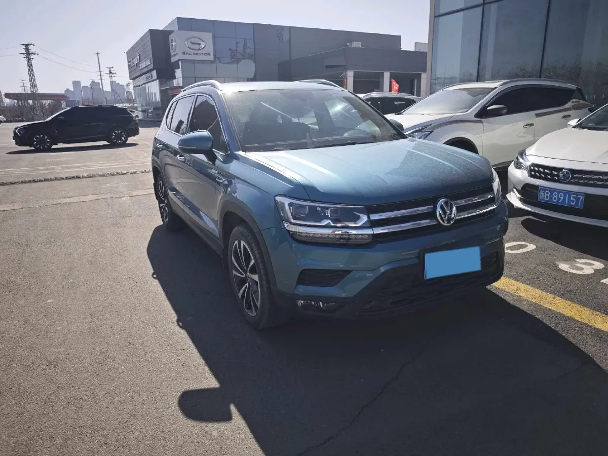 2019 MINI MINI 1.5T 102HP L3 7DCT,autocango,china used car exporter,china ev exporter,chinese used car exporter,chinese used ev exporter