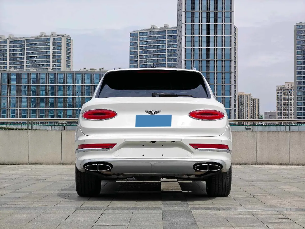 2024 Bentley Bentayga 4.0T 550HP V8 8AT,autocango,china used car exporter,china ev exporter,chinese used car exporter,chinese used ev exporter
