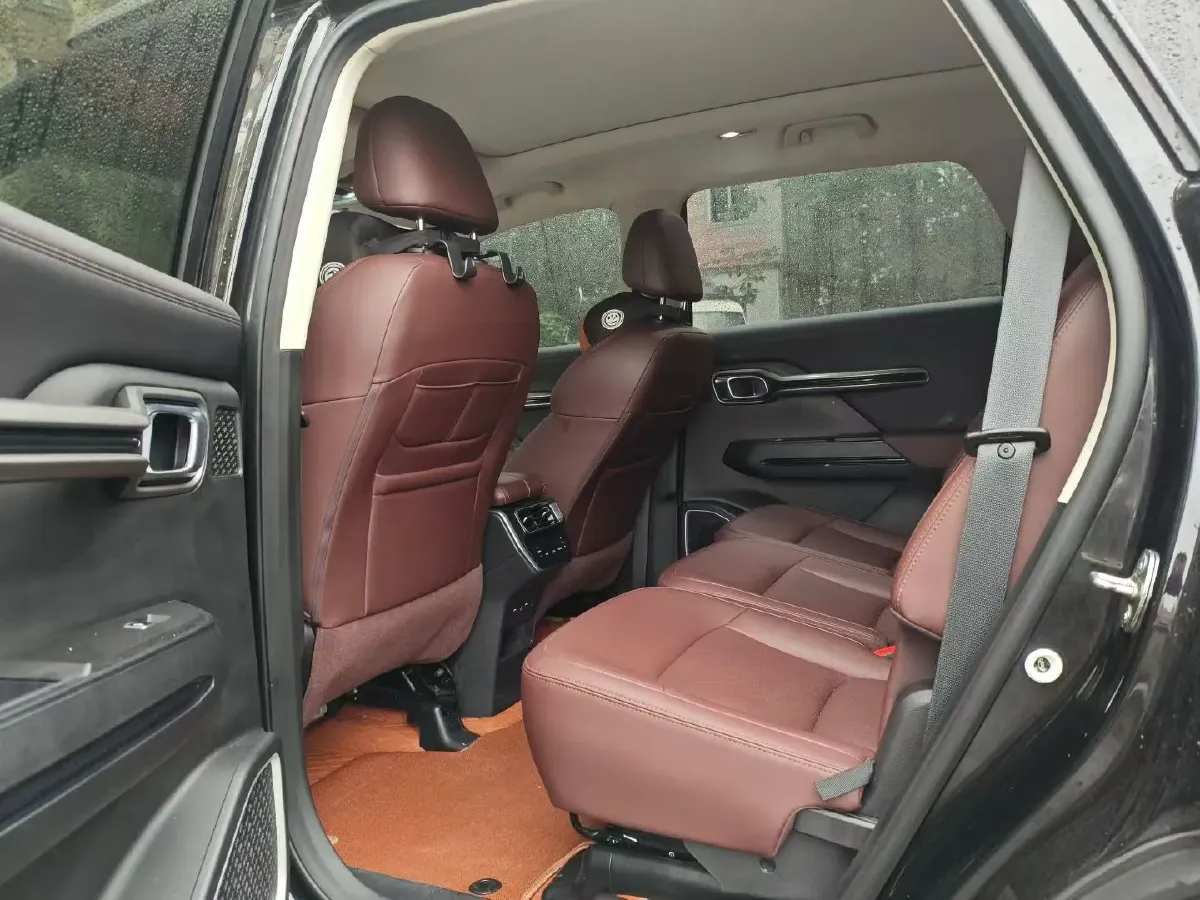 2020 Geely Okavango 1.8T 184HP L4 7DCT,autocango,china used car exporter,china ev exporter,chinese used car exporter,chinese used ev exporter