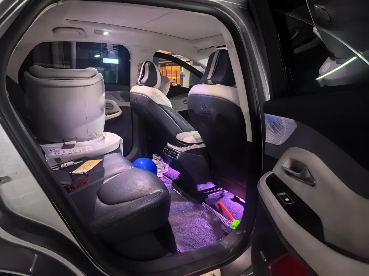 2022 ARCFOX αS BEV 93.6KWH,autocango,china used car exporter,china ev exporter,chinese used car exporter,chinese used ev exporter