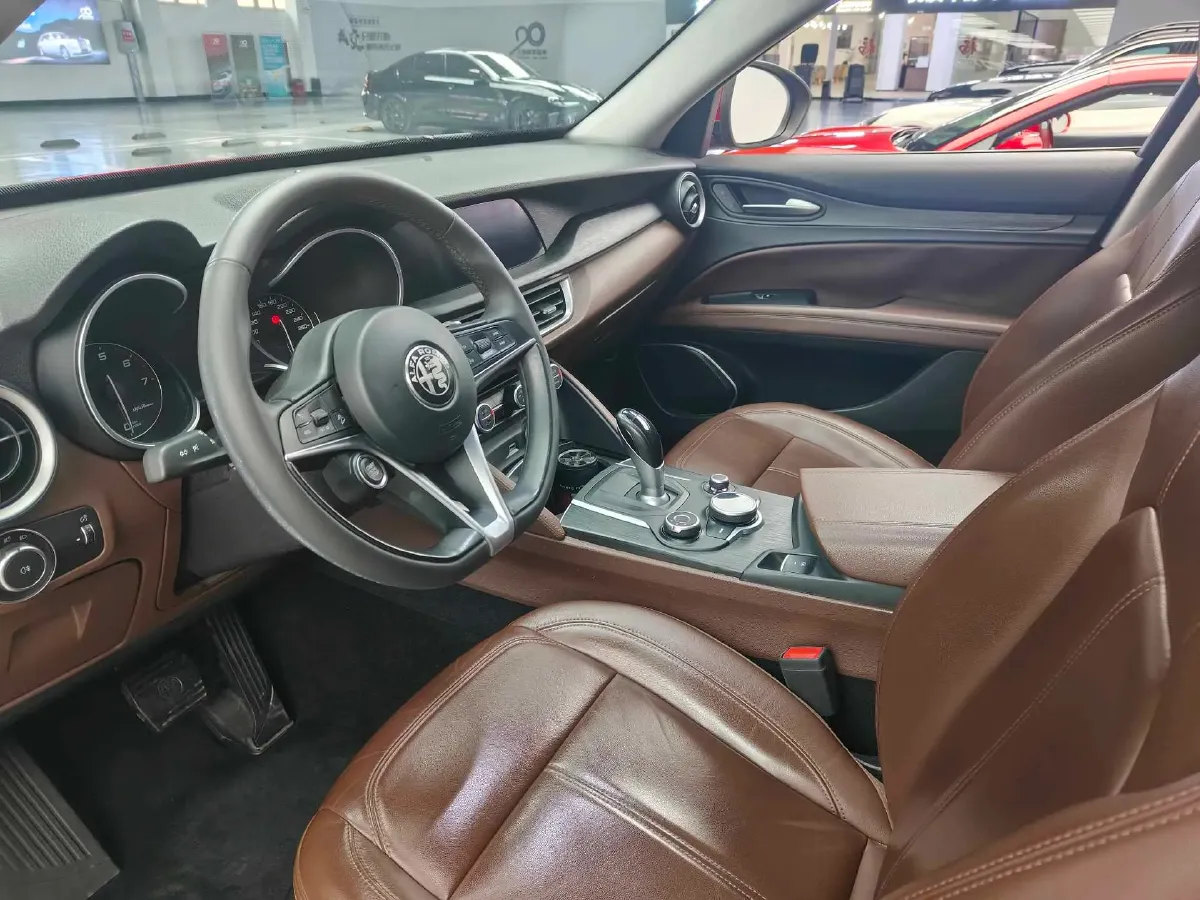 2017 Lexus NX 2.0T 238HP L4 6AT,autocango,china used car exporter,china ev exporter,chinese used car exporter,chinese used ev exporter