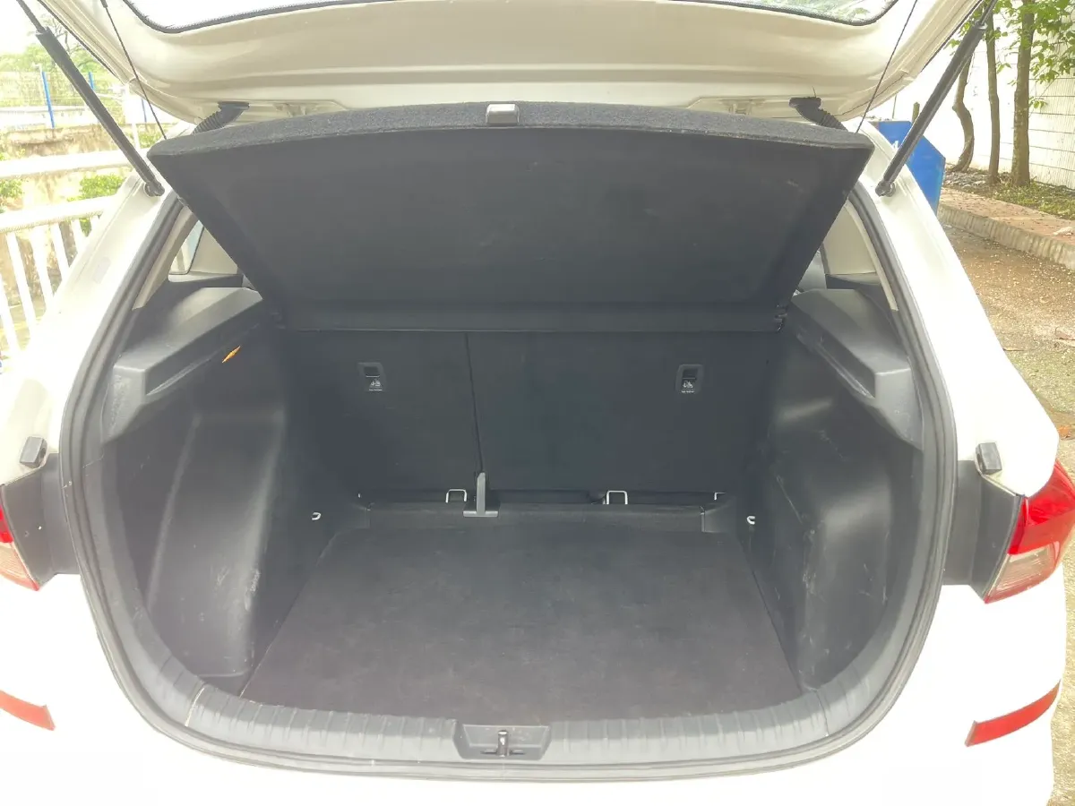 2018 Volkswagen Lavida 1.2T 116HP L4 7DCT,autocango,china used car exporter,china ev exporter,chinese used car exporter,chinese used ev exporter