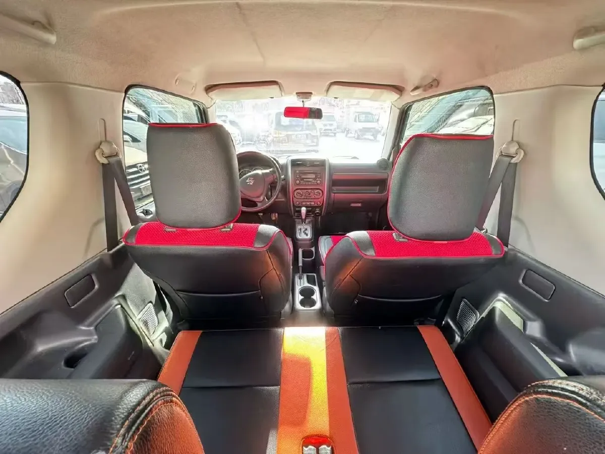 2015 Suzuki Jimny 1.3L 85HP L4 4AT,autocango,china used car exporter,china ev exporter,chinese used car exporter,chinese used ev exporter