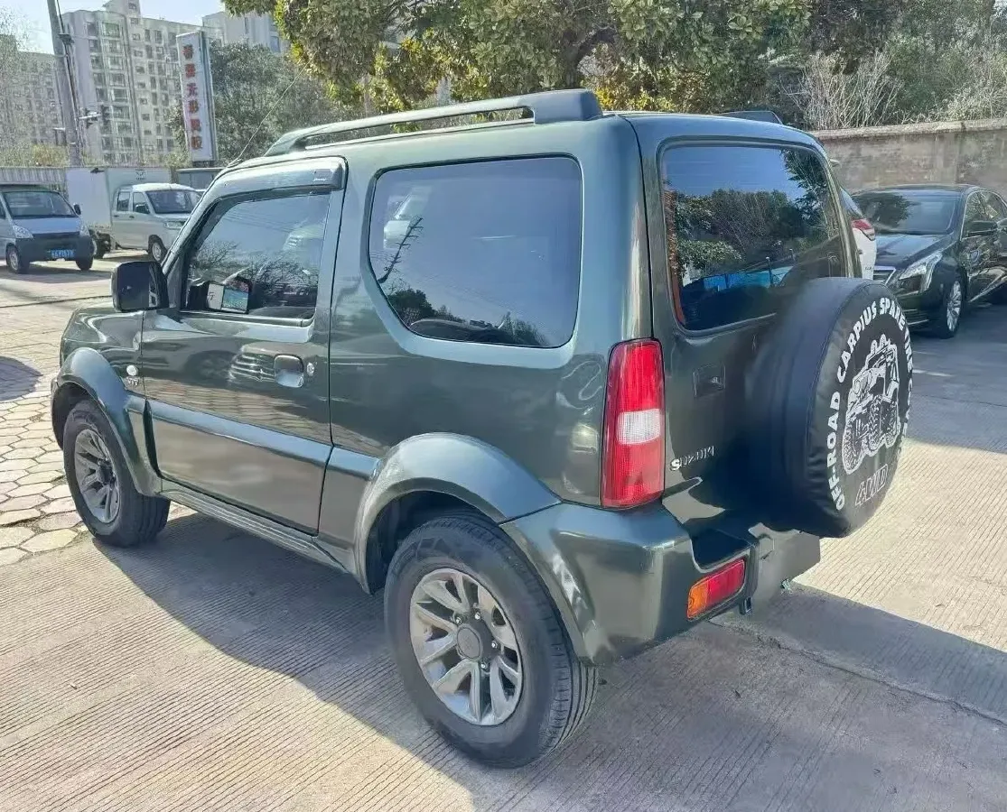 2015 Suzuki Jimny 1.3L 85HP L4 4AT,autocango,china used car exporter,china ev exporter,chinese used car exporter,chinese used ev exporter