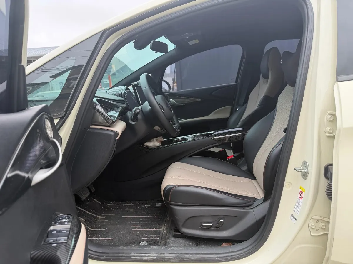 2023 BYD Dolphin BEV 44.928KWH,autocango,china used car exporter,china ev exporter,chinese used car exporter,chinese used ev exporter