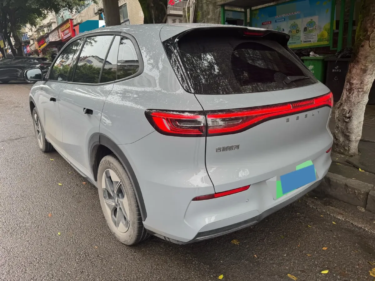 2024 LanDian E5 1.5L 110HP L4 E-CVT PHEV 17.52KWH,autocango,china used car exporter,china ev exporter,chinese used car exporter,chinese used ev exporter