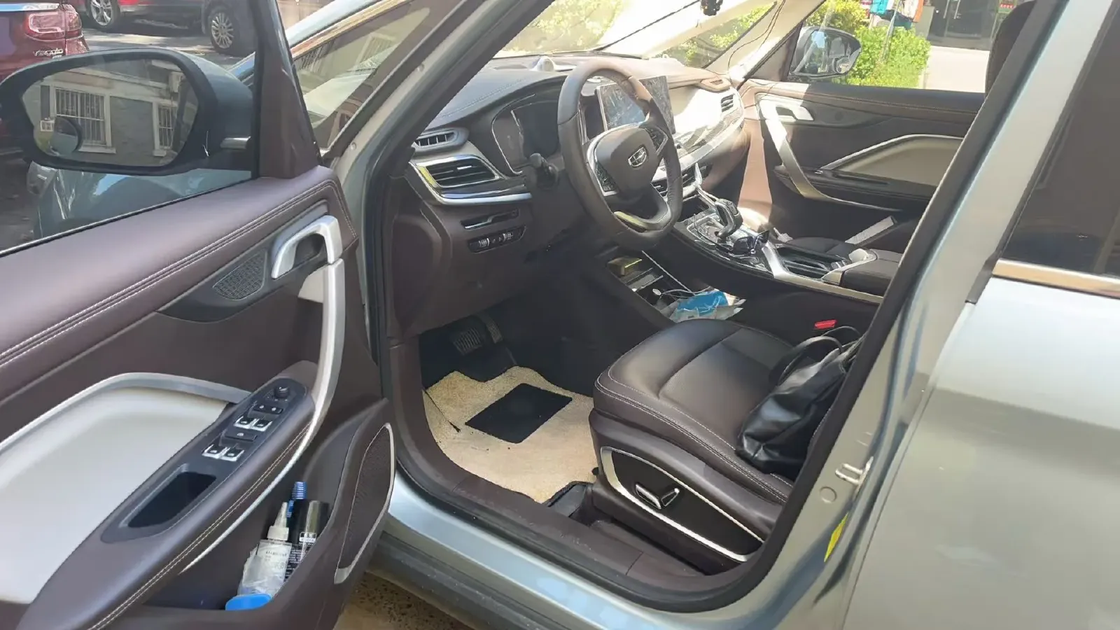 2021 Geely JiaJi 1.8T 184HP L4 7DCT,autocango,china used car exporter,china ev exporter,chinese used car exporter,chinese used ev exporter