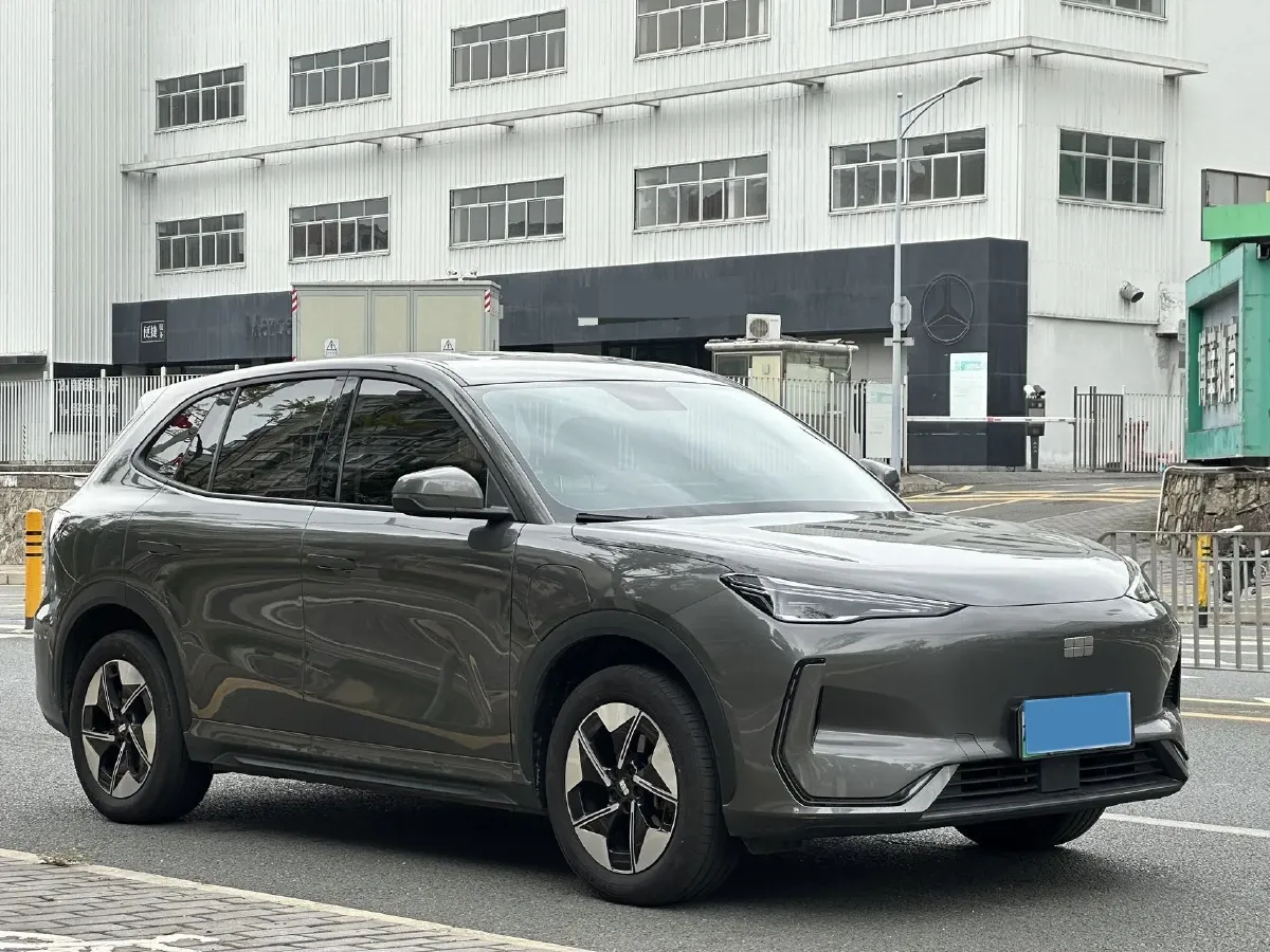 2024 LanDian E5 1.5L 110HP L4 E-CVT PHEV 17.52KWH,autocango,china used car exporter,china ev exporter,chinese used car exporter,chinese used ev exporter