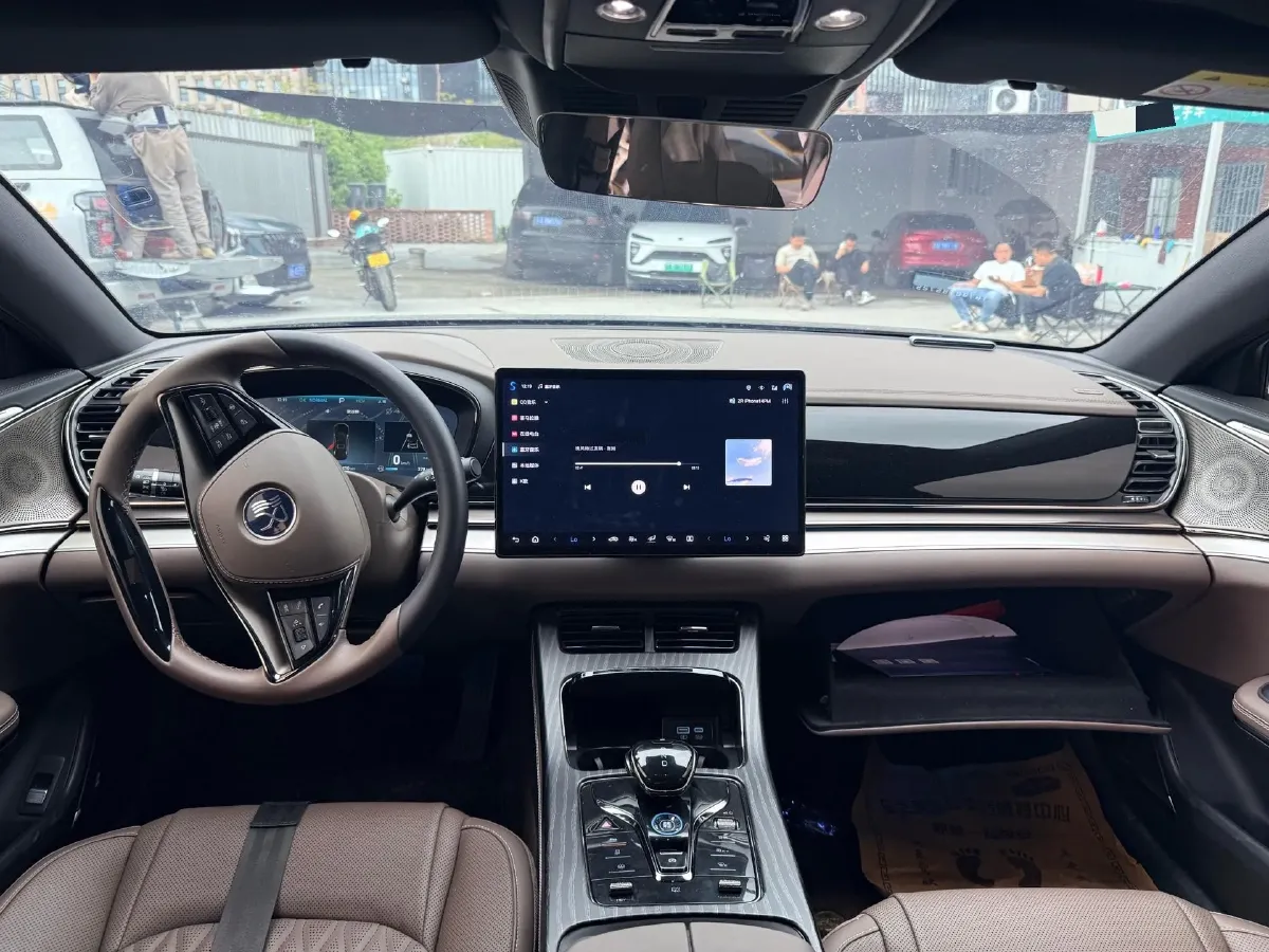 2024 BYD Han 1.5T 139HP L4 E-CVT PHEV 18.316KWH,autocango,china used car exporter,china ev exporter,chinese used car exporter,chinese used ev exporter