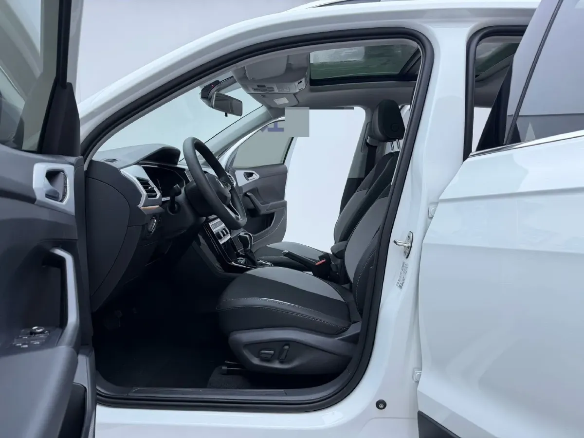 2021 Volkswagen Tacqua 1.5L 113HP L4 6AT,autocango,china used car exporter,china ev exporter,chinese used car exporter,chinese used ev exporter